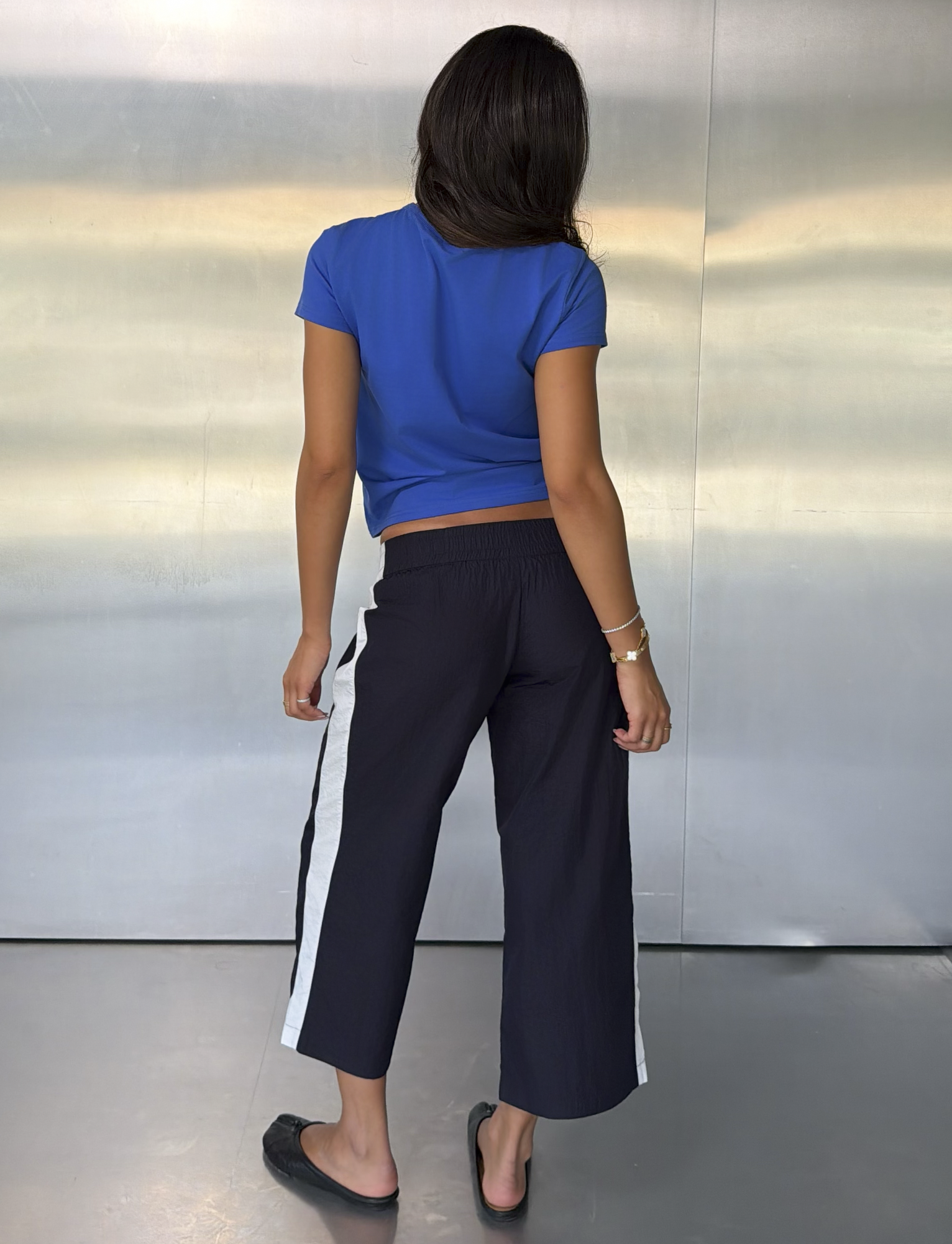 SOPHIA WINDBREAKER CAPRI - NAVY AND WHITE - Image 4