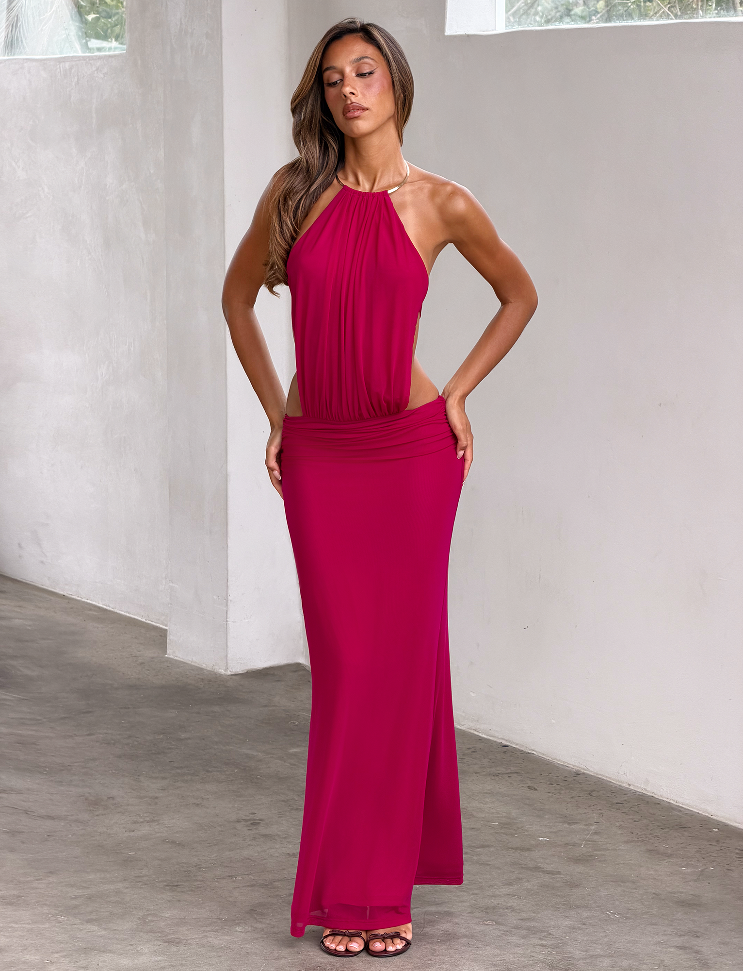 EVANNA MAXI DRESS - BERRY - Image 5