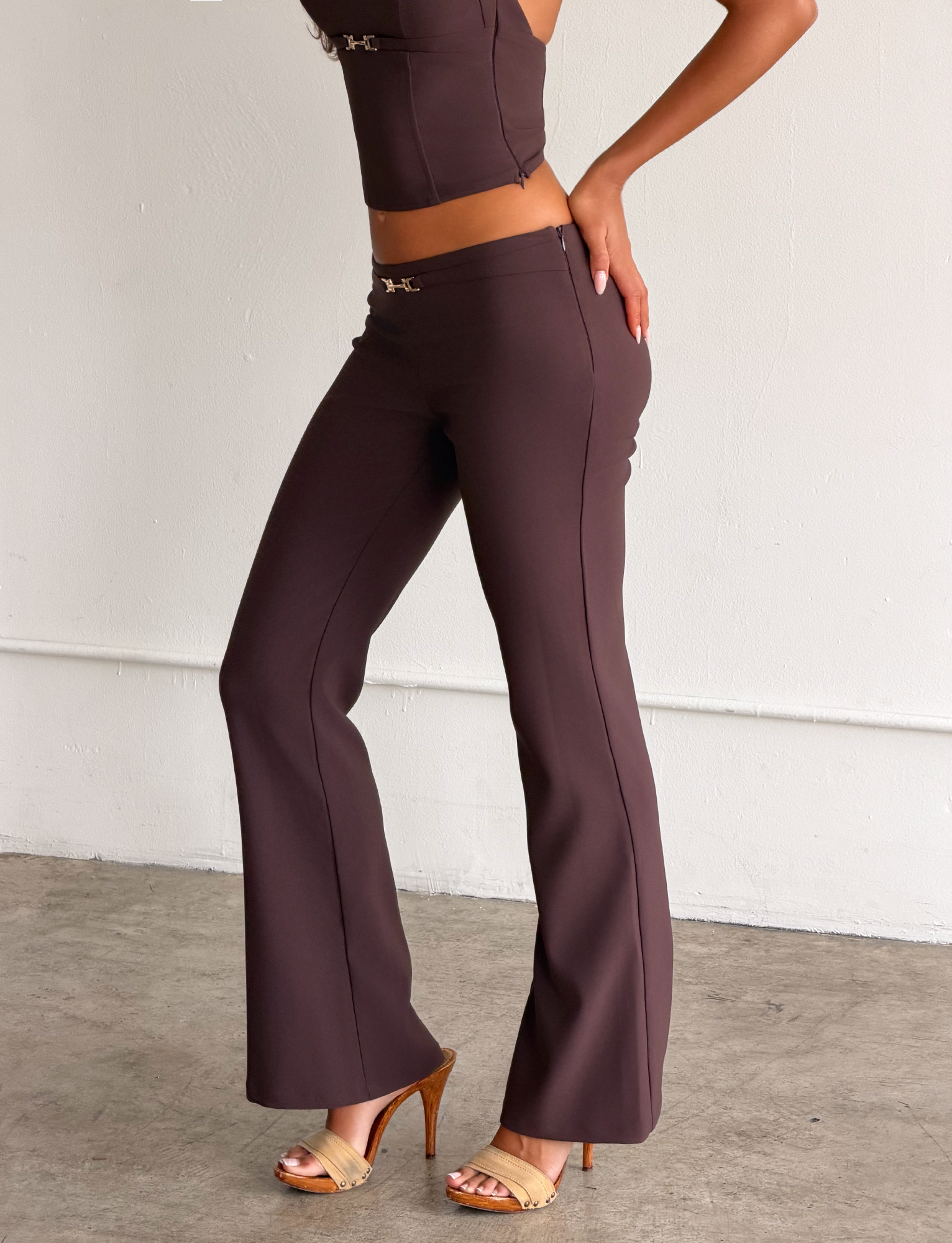 KITTIE BUCKLE PANT - CHOCOLATE - Image 2