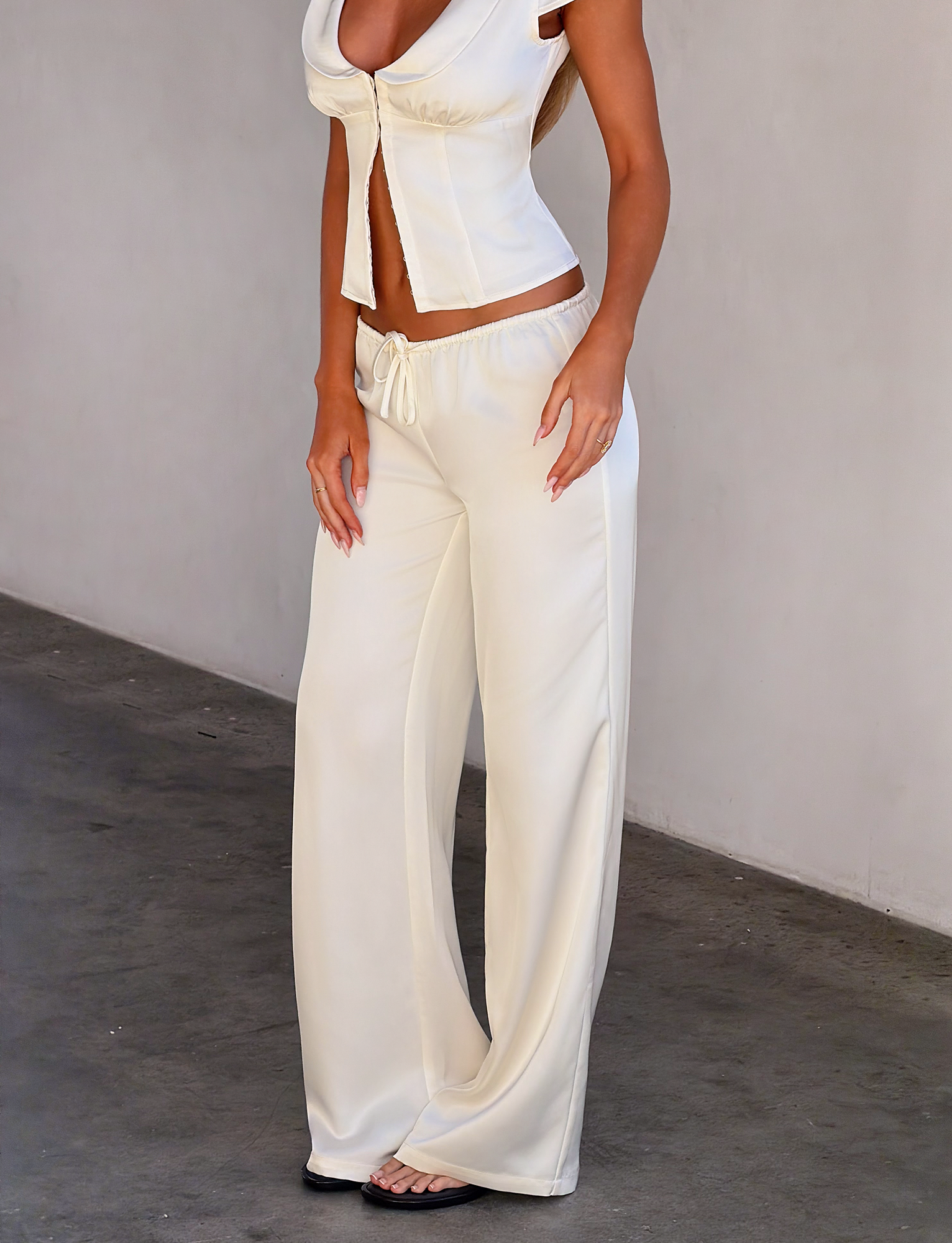 MAURA PANT - WHITE - Image 4